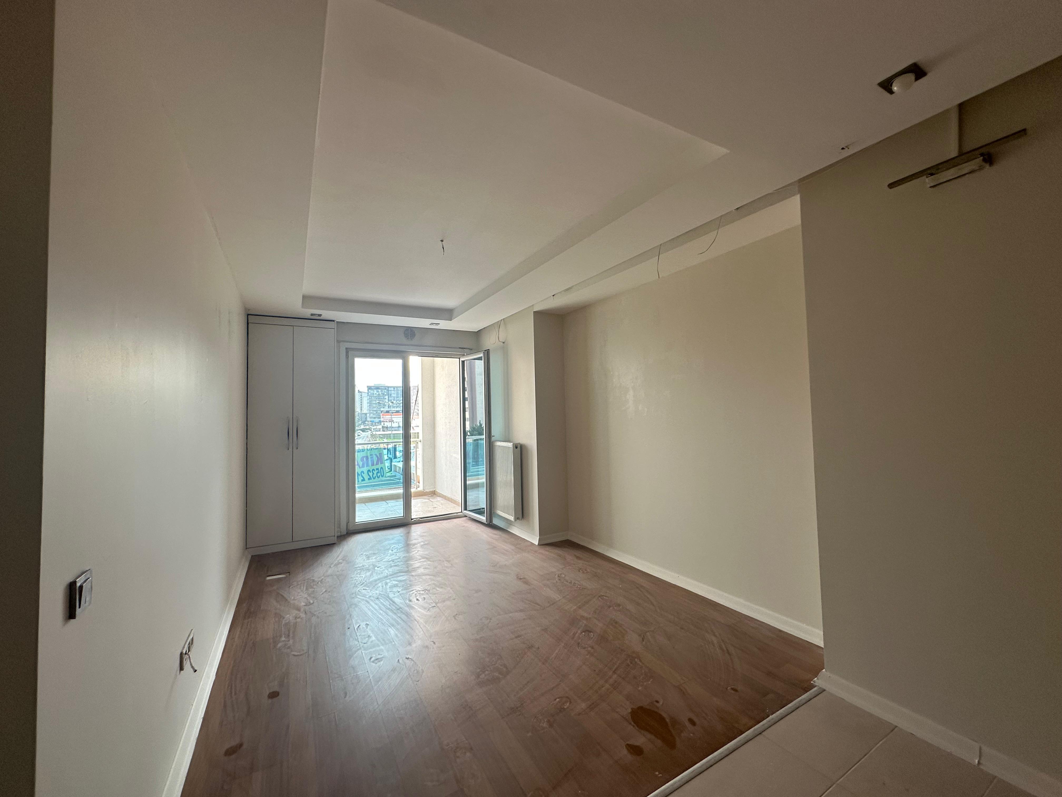 Kiralık Daire, İstanbul / ESENYURT / CUMHURİYET
