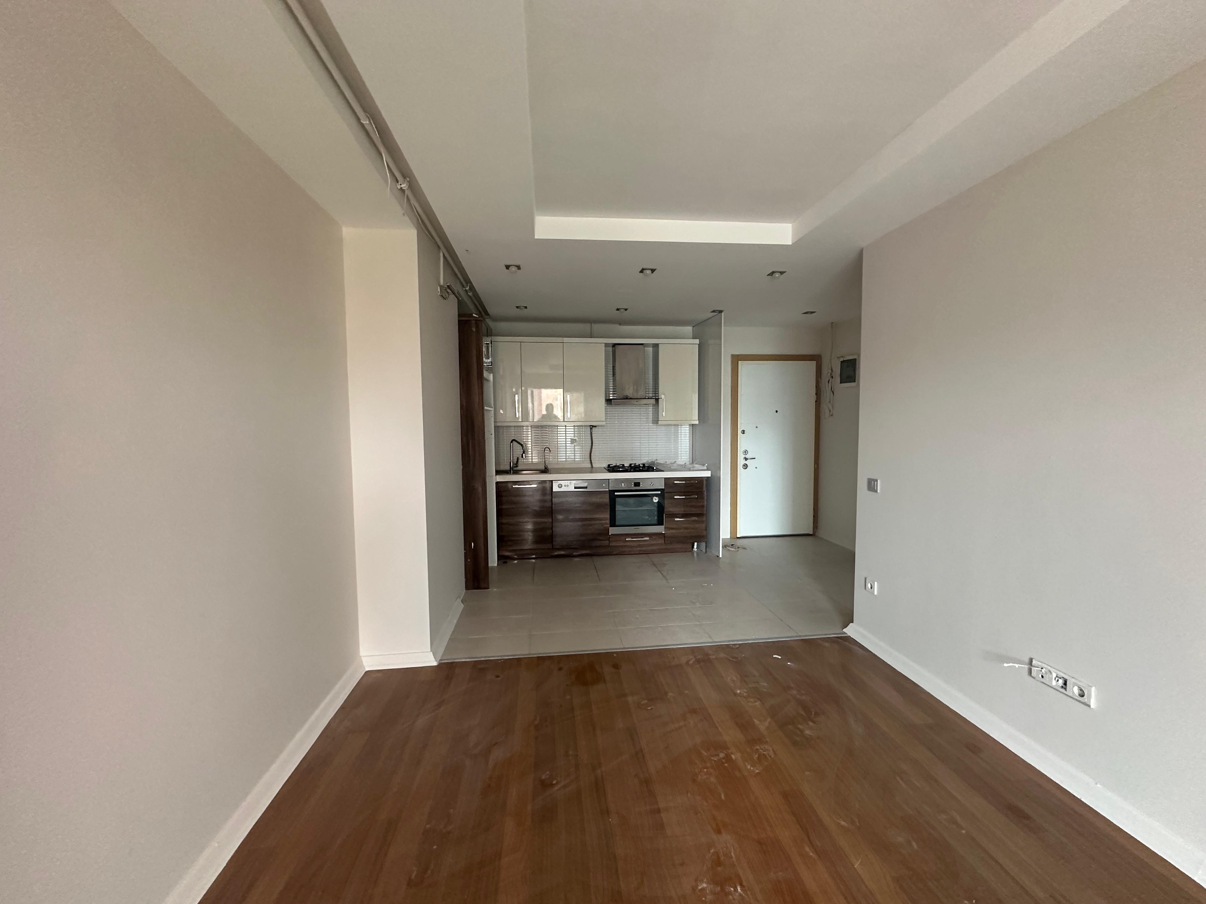 Kiralık Daire, İstanbul / ESENYURT / CUMHURİYET