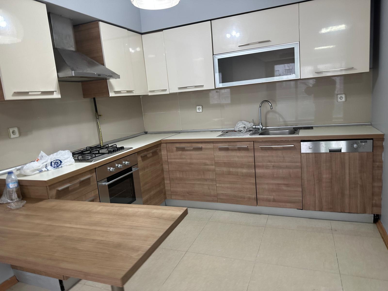 Kiralık Daire, İstanbul / ESENYURT