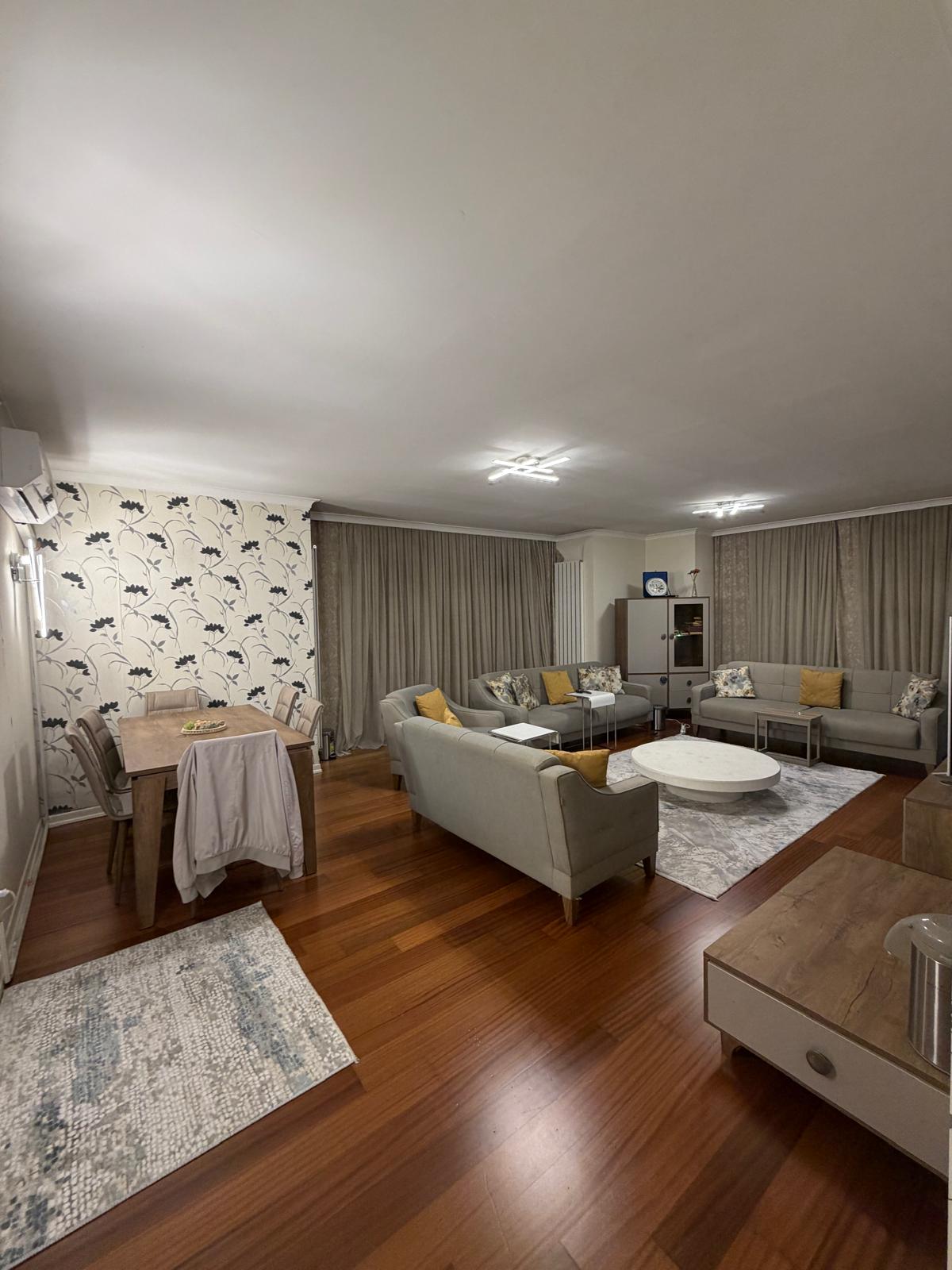 Kiralık Daire, İstanbul / ESENYURT / CUMHURİYET