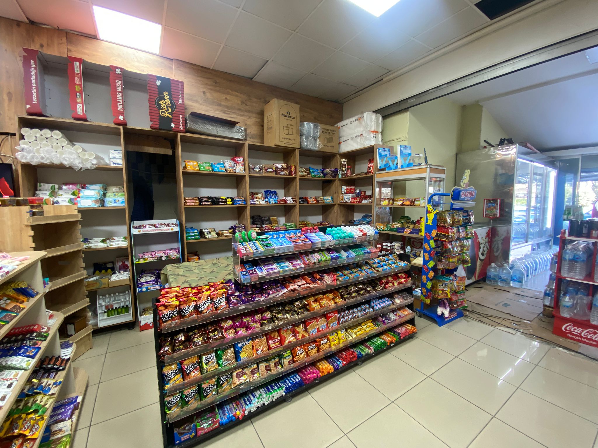 Kiralık Dükkan, İstanbul / BEYLİKDÜZÜ / BARIŞ MAHALLESİ