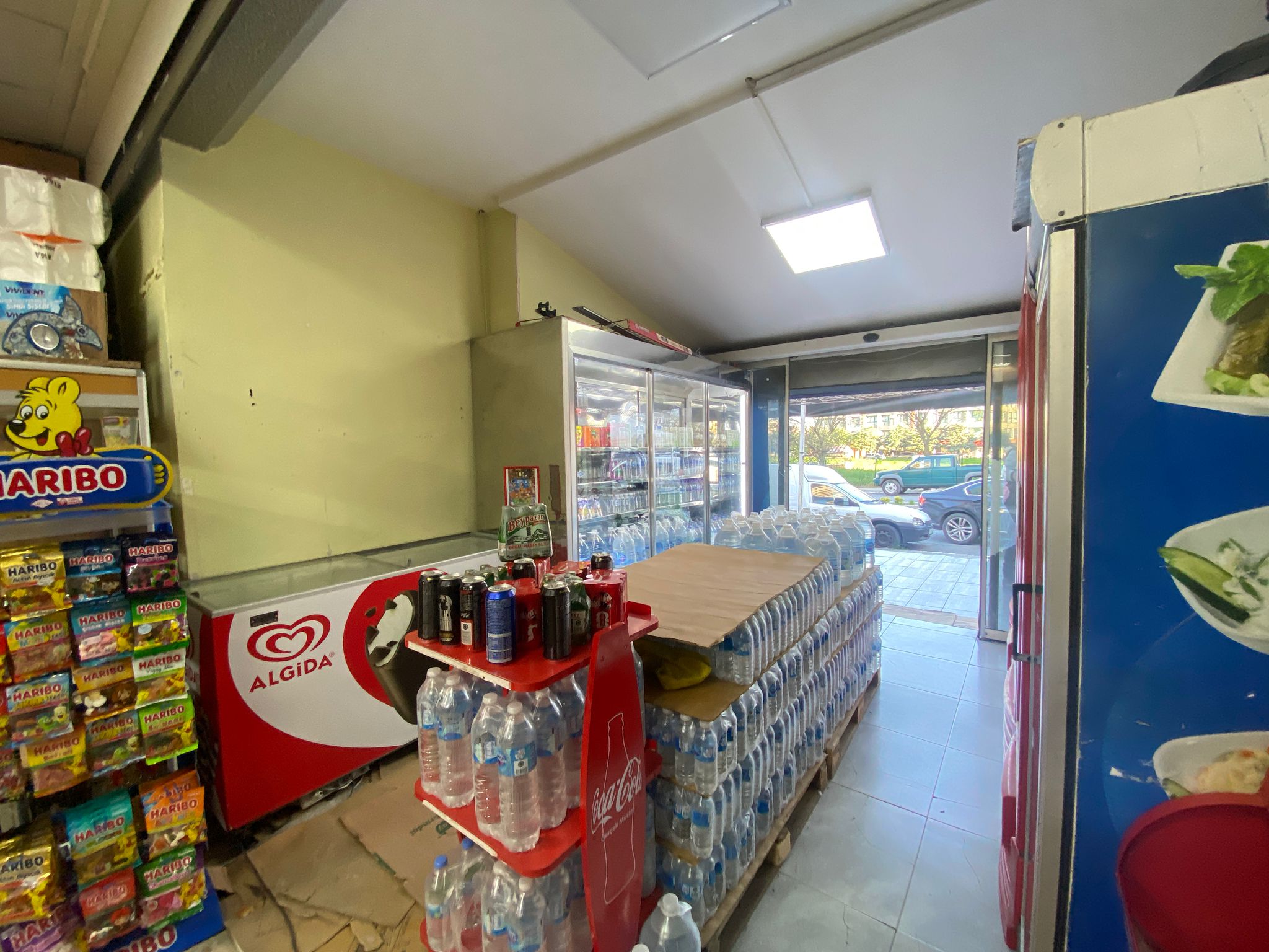 Kiralık Dükkan, İstanbul / BEYLİKDÜZÜ / BARIŞ MAHALLESİ