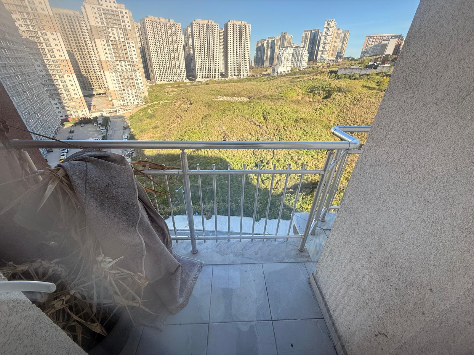 Kiralık Daire, İstanbul / ESENYURT / PİRİREİS