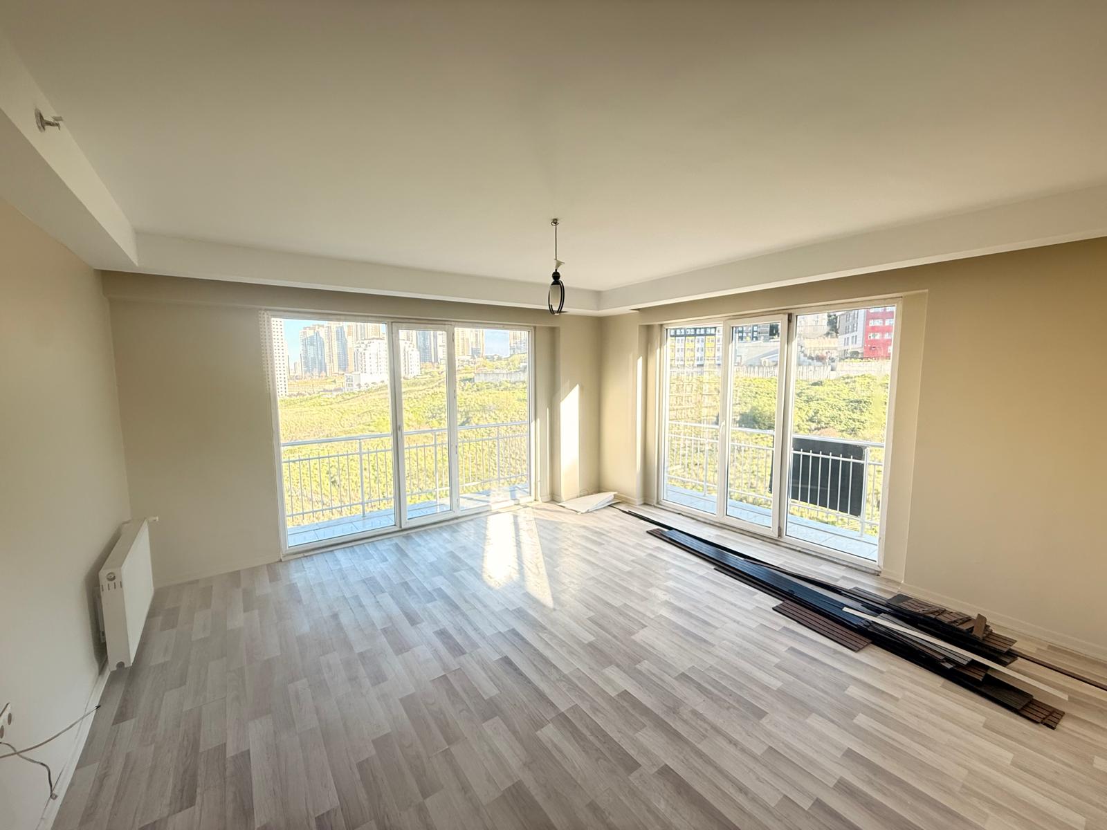 Kiralık Daire, İstanbul / ESENYURT / PİRİREİS