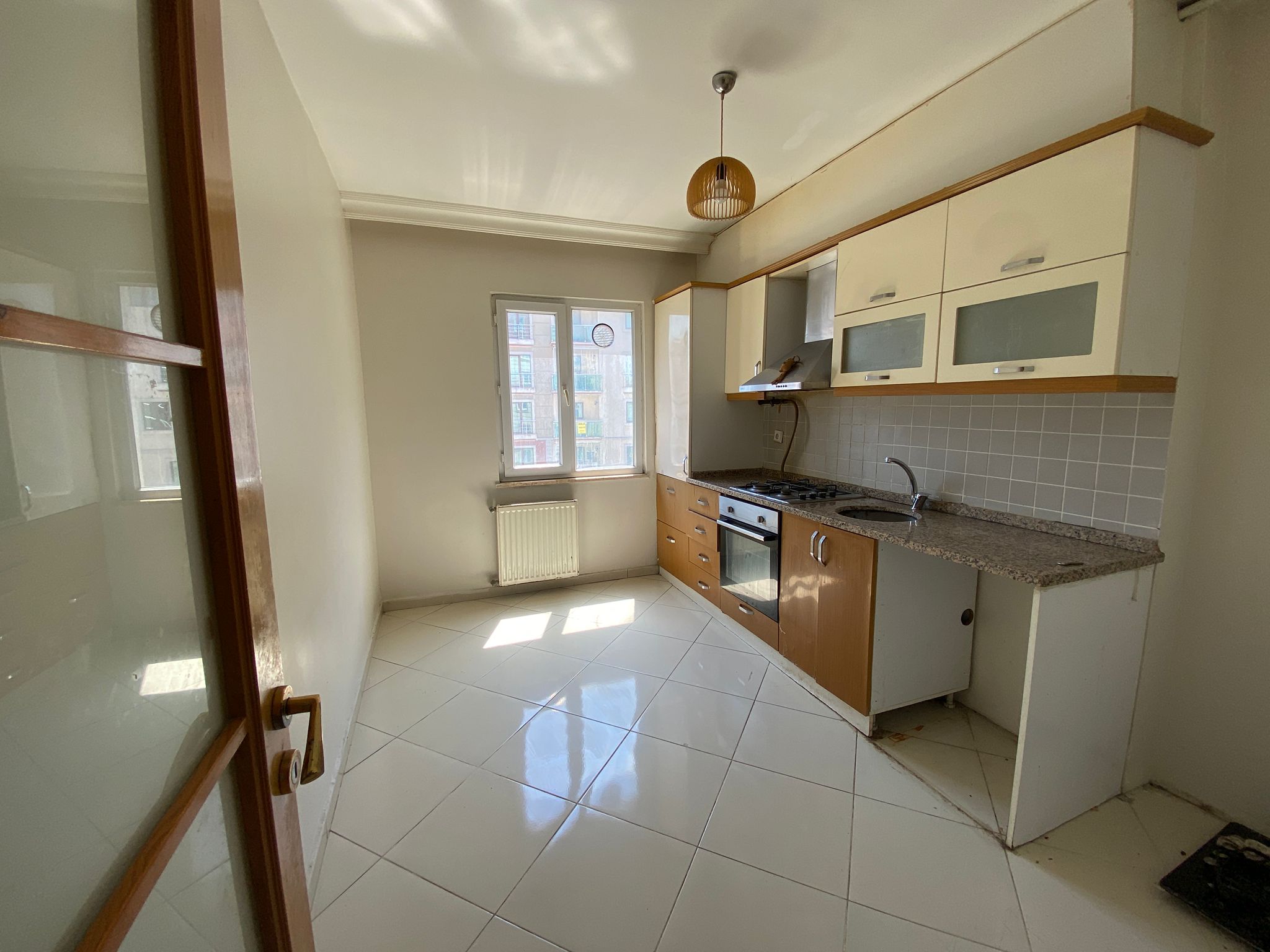 Kiralık Daire, İstanbul / ESENYURT / PİRİREİS